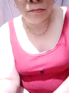 small-house123 online show from November 23, 2025, 8:46 am