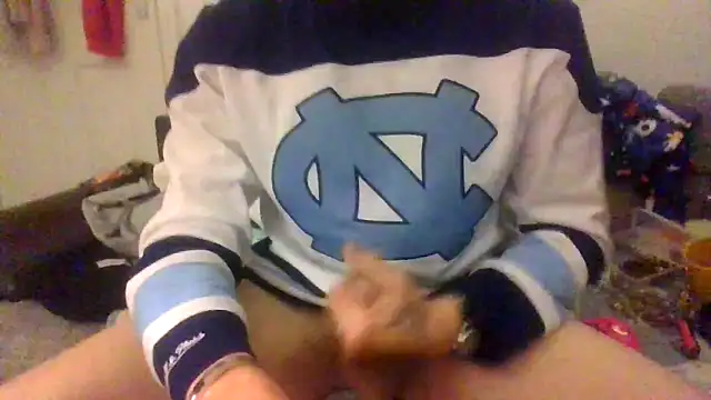 Snapshot of jigglethaypussi chatting on February 12, 2026, 2:22 am jigglethaypussi online show from February 12, 2026, 2:22 am