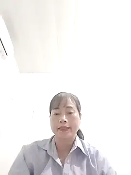 Kiuwi-omao online show from November 9, 2025, 9:24 am