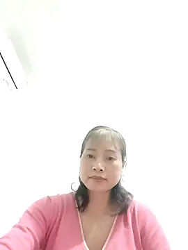 Kiuwi-omao online show from November 4, 2025, 3:16 pm