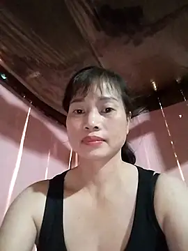 Kiuwi-omao online show from November 16, 2025, 5:34 am