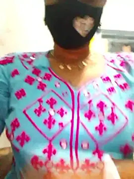 Snapshot of Sornali_roy chatting on February 3, 2026, 6:24 pm Sornali roy online show from February 3, 2026, 6:24 pm