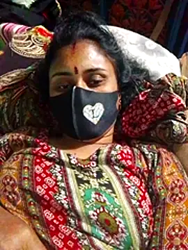 Snapshot of Sornali_roy chatting on December 17, 2025, 6:35 pm Sornali roy online show from December 17, 2025, 6:35 pm