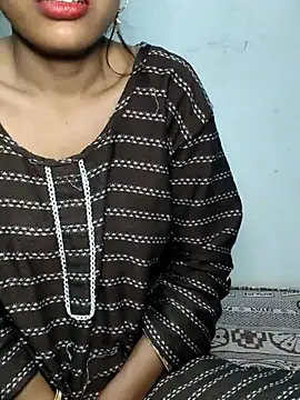 baby Cpl21 online show from January 13, 2026, 1:53 am