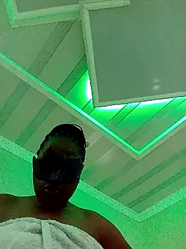 Snapshot of Loveable82 chatting on November 2, 2025, 4:45 pm Loveable82 online show from November 2, 2025, 4:45 pm