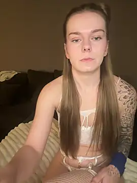 LisaFreierxx online show from February 5, 2026, 4:58 pm