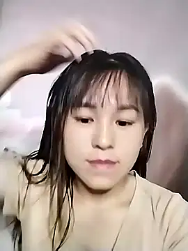 meeow-bimew online show from November 3, 2025, 9:46 am