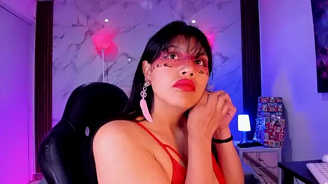 EsmeraldaChantre online show from January 7, 2026, 11:37 am