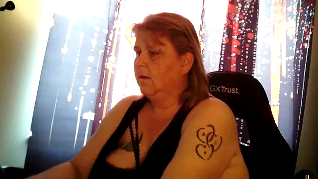 paulus52 online show from July 6, 2026, 5:15 pm
