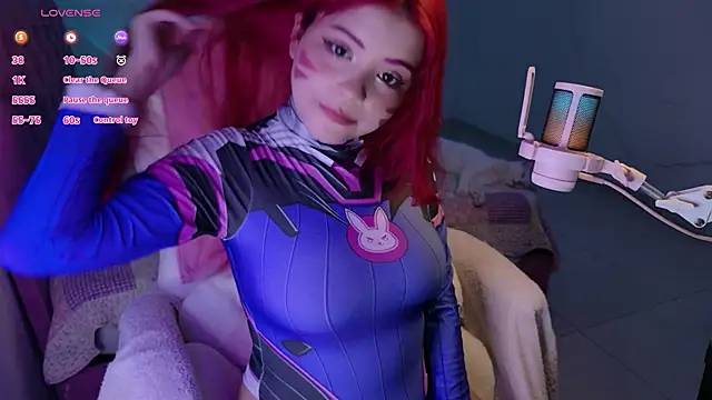 Snapshot of EmillieX chatting on November 9, 2025, 11:20 pm EmillieX online show from November 9, 2025, 11:20 pm