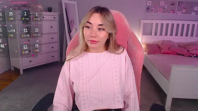 Rosie Mac online show from November 6, 2025, 1:09 am