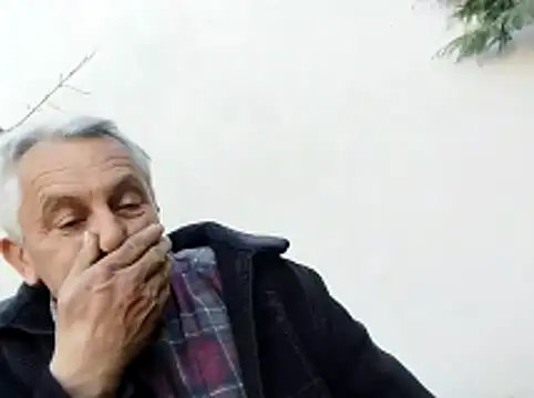 Snapshot of Naturi6 chatting on April 19, 2026, 2:51 pm Naturi6 online show from April 19, 2026, 2:51 pm