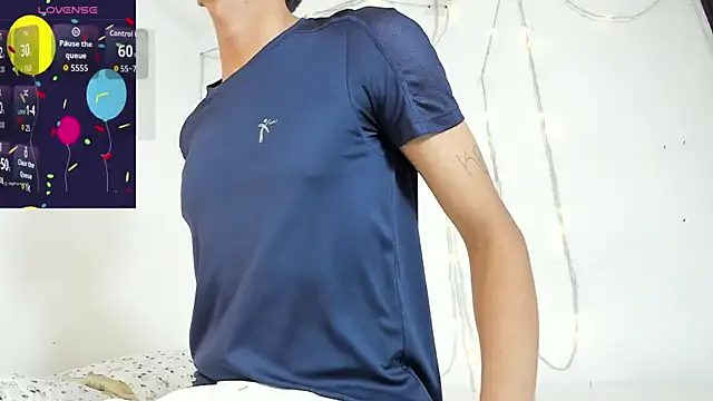 Snapshot of Lion_TNTx chatting on November 4, 2025, 7:50 pm Lion TNTx online show from November 4, 2025, 7:50 pm