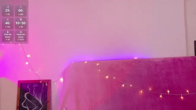 TinyMuse  online show from November 26, 2025, 11:32 am