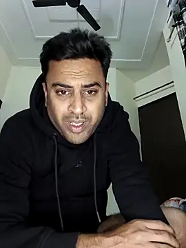 Snapshot of ITZ_GURU chatting on November 20, 2025, 8:42 pm ITZ GURU online show from November 20, 2025, 8:42 pm