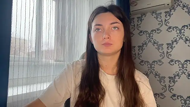 TwotyBright online show from November 27, 2025, 8:15 am