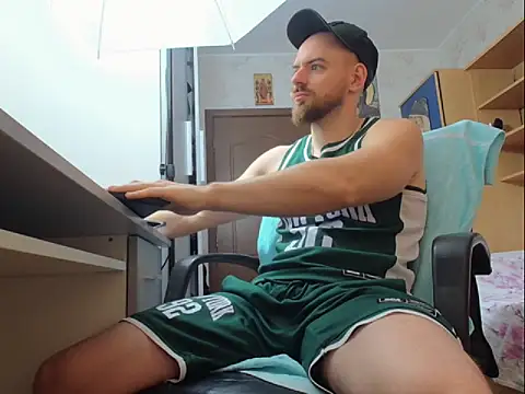 Ryanstone  online show from November 4, 2025, 5:55 am