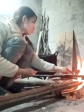 Mami xxx online show from January 9, 2026, 4:52 am