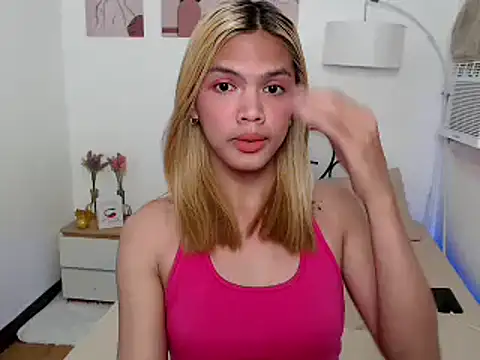 Snapshot of MollyCums chatting on December 1, 2025, 8:37 am MollyCums online show from December 1, 2025, 8:37 am