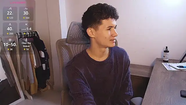 Snapshot of Eiden_Blake chatting on January 17, 2026, 12:37 am Eiden Blake online show from January 17, 2026, 12:37 am