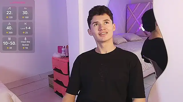 Snapshot of Eiden_Blake chatting on February 20, 2026, 5:15 am Eiden Blake online show from February 20, 2026, 5:15 am