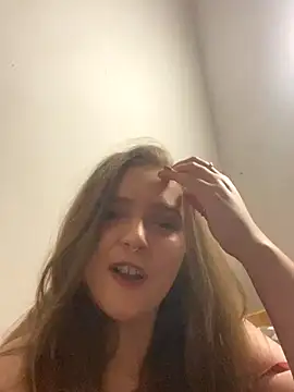 LiahLovexoxx online show from November 2, 2025, 6:35 pm