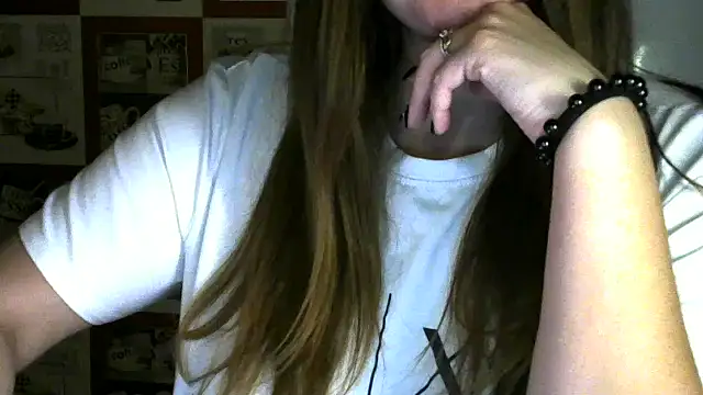Jillian Jane online show from November 6, 2025, 2:04 am