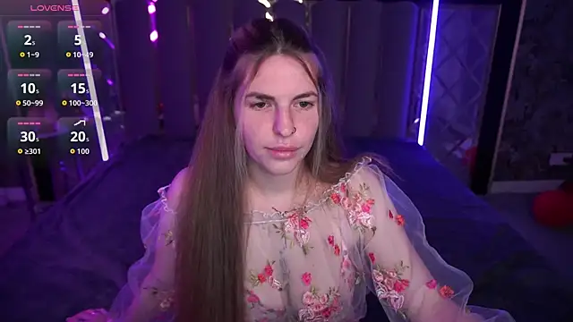 DanielaReign online show from March 23, 2026, 2:06 pm