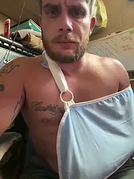 bkuterbach2015 online show from December 22, 2025, 6:30 pm