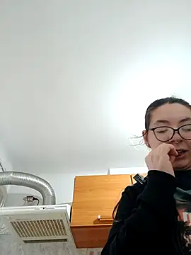 Baby Myla online show from November 13, 2025, 7:34 am