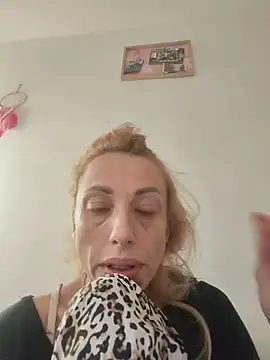 Yourdreams666999 online show from May 21, 2026, 5:54 pm