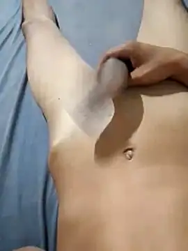 magro248 online show from November 27, 2025, 4:13 am