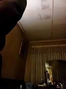 Snapshot of BBC-KING-100 chatting on November 3, 2025, 7:06 pm BBC-KING-100 online show from November 3, 2025, 7:06 pm