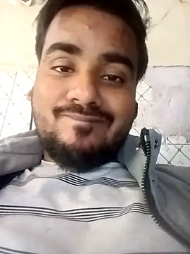 naughtyboyjii online show from December 16, 2025, 6:17 am