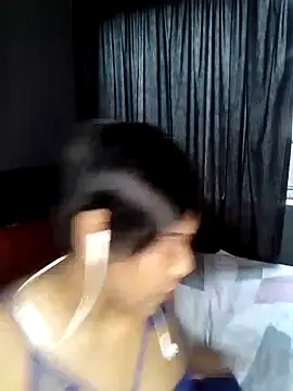 Snapshot of juicylips58 chatting on November 4, 2025, 2:32 pm juicylips58 online show from November 4, 2025, 2:32 pm