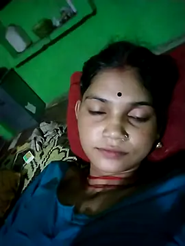 Snapshot of Jooli_cuty chatting on June 3, 2026, 4:44 pm Jooli cuty online show from June 3, 2026, 4:44 pm