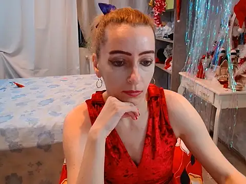 Snapshot of AnneDevrim chatting on December 20, 2025, 7:00 am AnneDevrim online show from December 20, 2025, 7:00 am