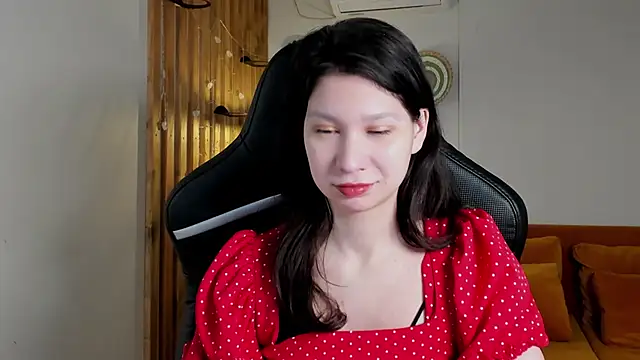 Snapshot of SaraDenars chatting on January 14, 2026, 5:22 am SaraDenars online show from January 14, 2026, 5:22 am