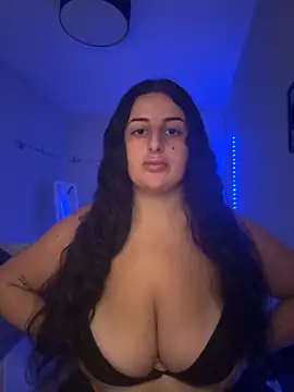 Snapshot of jojoa23 chatting on November 14, 2025, 2:32 pm jojoa23 online show from November 14, 2025, 2:32 pm