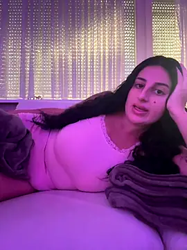 Snapshot of jojoa23 chatting on November 23, 2025, 12:15 pm jojoa23 online show from November 23, 2025, 12:15 pm