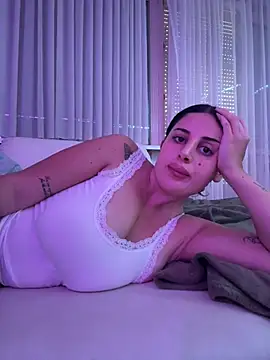 Snapshot of jojoa23 chatting on February 25, 2026, 11:43 am jojoa23 online show from February 25, 2026, 11:43 am