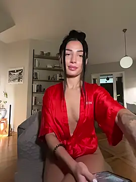 Snapshot of VickyM99 chatting on January 19, 2026, 10:52 am VickyM99 online show from January 19, 2026, 10:52 am