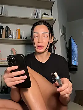 Snapshot of VickyM99 chatting on February 24, 2026, 10:49 am VickyM99 online show from February 24, 2026, 10:49 am