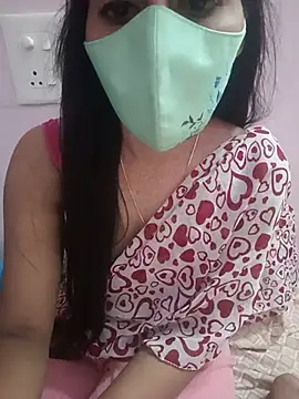 Snapshot of Tamil_White_Rose chatting on July 15, 2026, 5:42 pm Tamil White Rose online show from July 15, 2026, 5:42 pm