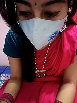 Snapshot of Tamil_White_Rose chatting on May 11, 2026, 7:00 pm Tamil White Rose online show from May 11, 2026, 7:00 pm