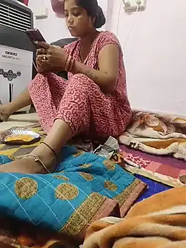 Lailamajnu1996 online show from February 22, 2026, 4:48 am