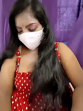 Snapshot of Yuvika66 chatting on November 4, 2025, 7:56 am Yuvika66 online show from November 4, 2025, 7:56 am