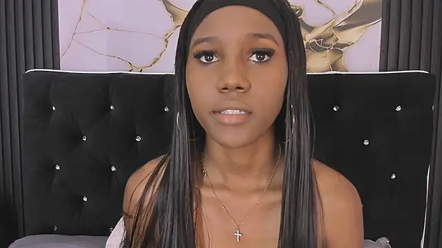 Mia Devereaux167 online show from February 21, 2026, 6:43 pm