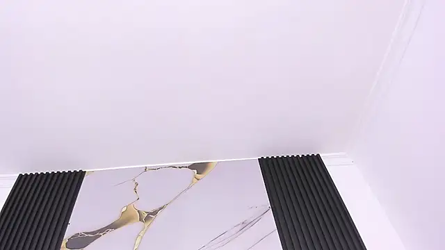 Mia Devereaux167 online show from February 27, 2026, 6:30 pm