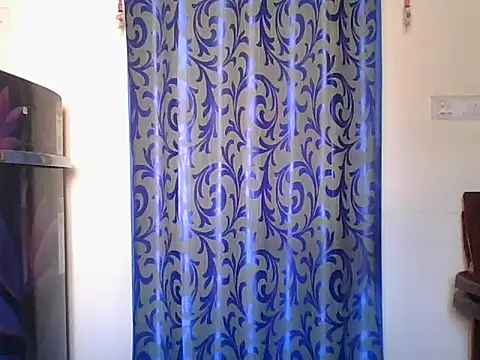 Snapshot of Mathi_cam chatting on February 2, 2026, 4:22 am Mathi cam online show from February 2, 2026, 4:22 am